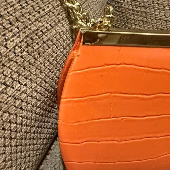 Orange Croc-Embossed Clutch with Gold Chain | Kiss Lock | Evening Bag - Picture 3 of 4